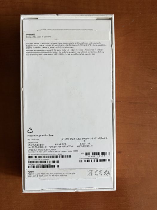Iphone 15 новый.