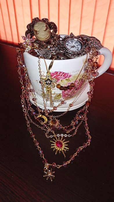 Mistery Jewelry Cup