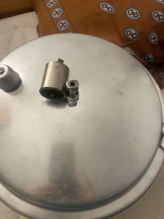 Стара руска тенджера под налягане,Lagostina