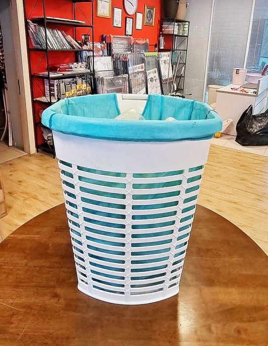 Корзина для белья с крышкой