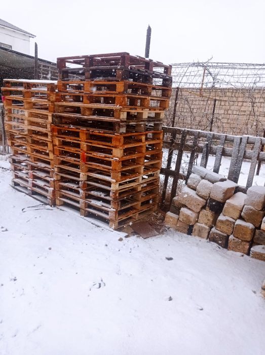 Продается поддоны 300тг за шт