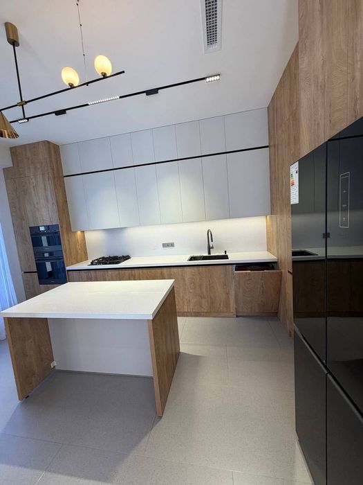 Darkhan Avenue Продается 3 комнатная квартира ремонт ул.Асака