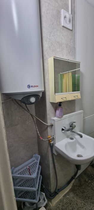 Дава се под наем Двустаен апартамент в Разград, Орел - 56 кв.м за 340 € - Снимка #12