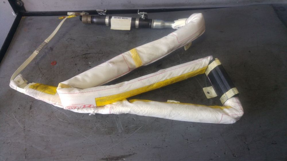 airbag cortina dreapta hyundai i20