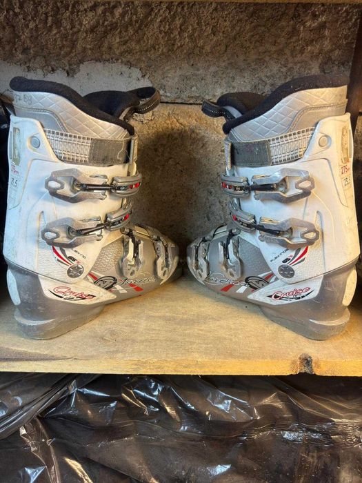 Clapari ski schi Nordica Cruise NFS marime EUR:36.5 mondo:23.5 flex:65