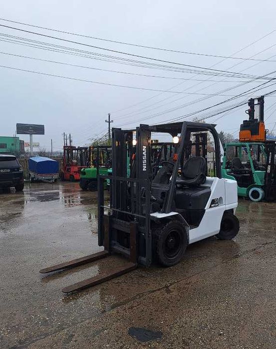 Motostivuitor diesel nissan