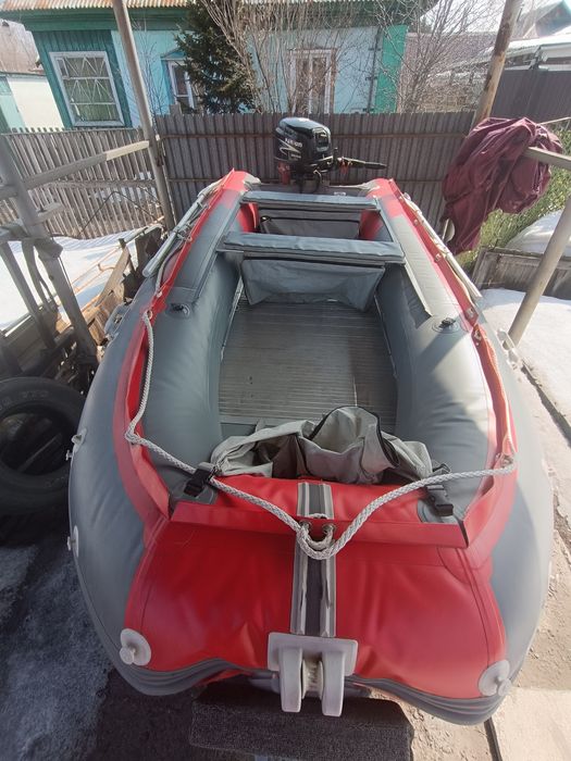 Продам лодку Роял Марин