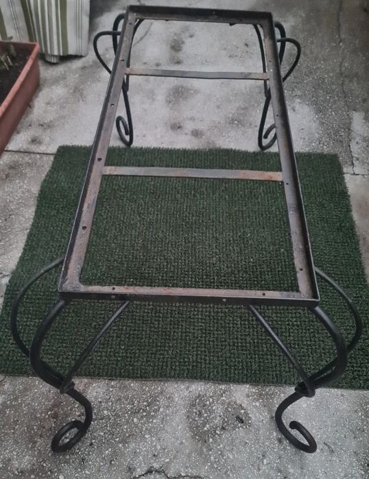 Masă fier forjat fara geam
