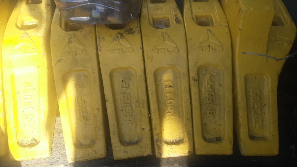 Клыки на 3 х куб погрузки