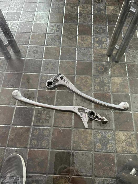 Manete ambreaj/ frana  motor originale Honda