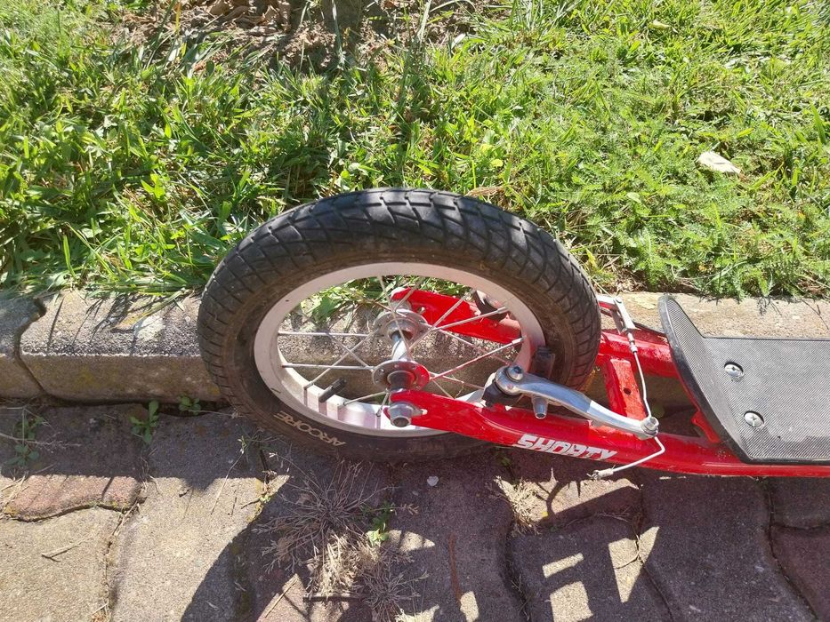 Vand 2 biciclete (3/4) si o trotineta