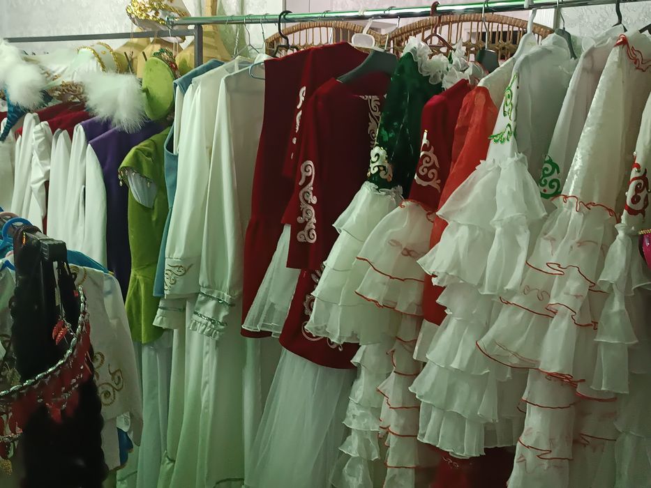 Ұлттық киімдер прокатқа