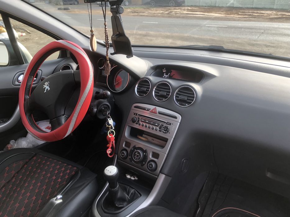 Продам Peugeot 308