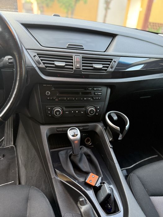 BMW X1 2.0 disel 180 cai putere ,cutie manuala