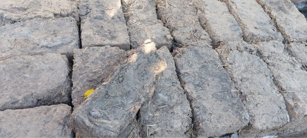 Саман кирпичи отличные