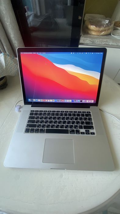 MacBook Pro 15 Retina Late