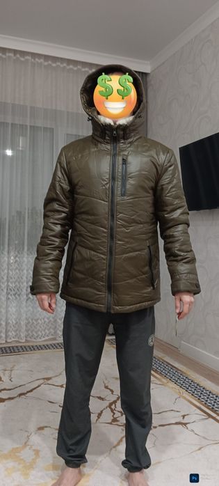 Продам зимнюю куртку