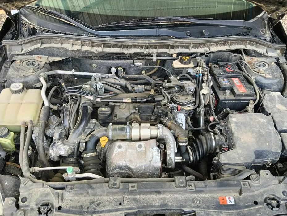 Mazda 3 / 2010г. / 1.6HDi 115кс. - НА ЧАСТИ