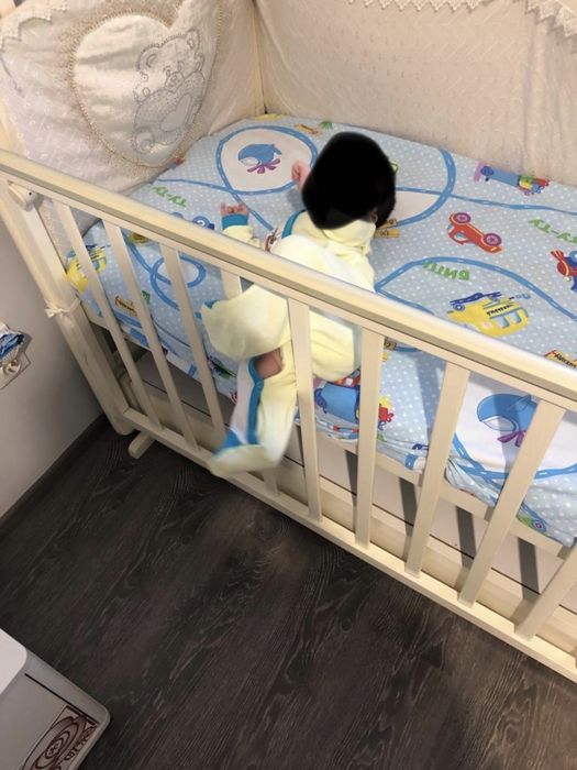 Продам детскую кровать
