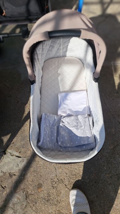 Продавам количка Чиполино 3 в 1