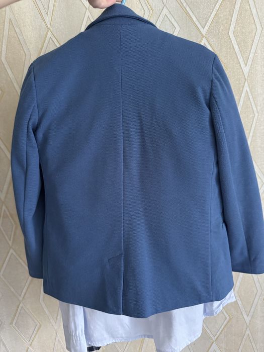 Продам пиджак детский