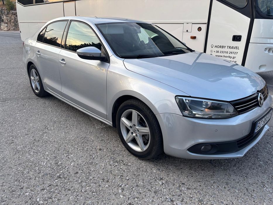 VOLKSWAGEN Jetta 2012 — imagine 5