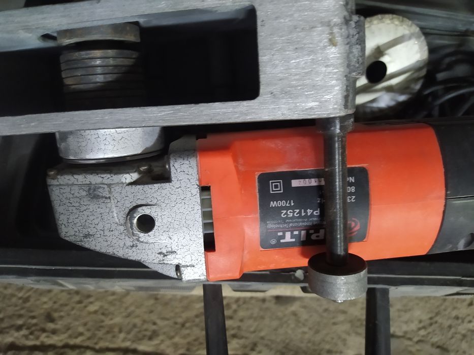 Продам штраборез