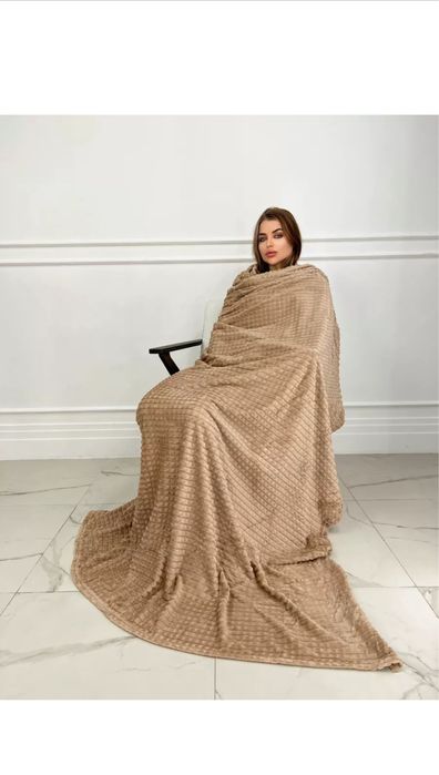 Плед покрывло 200*220  подарочный набор