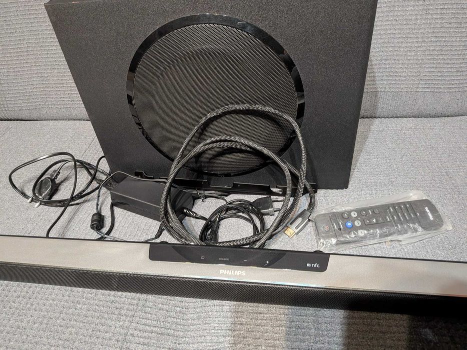 Soundbar Philips HTL7140B, 5.1, 320W, Bluetooth, NFC, Ambisound