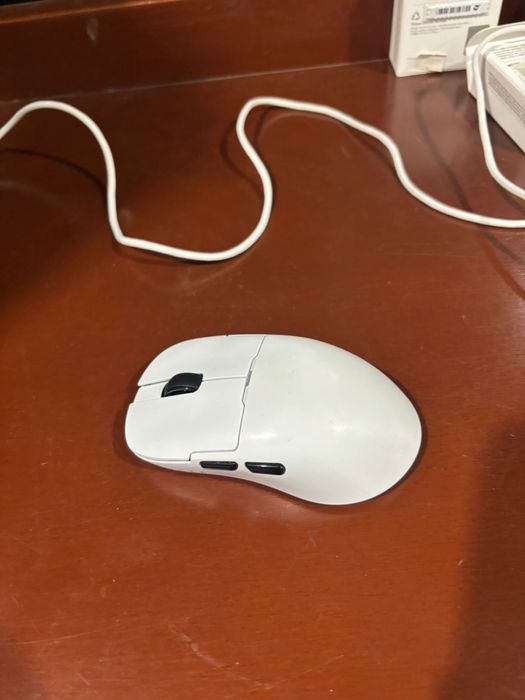 Продам мышку бесправодную