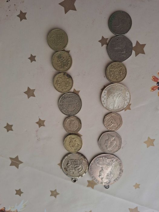 Стари монети продавам