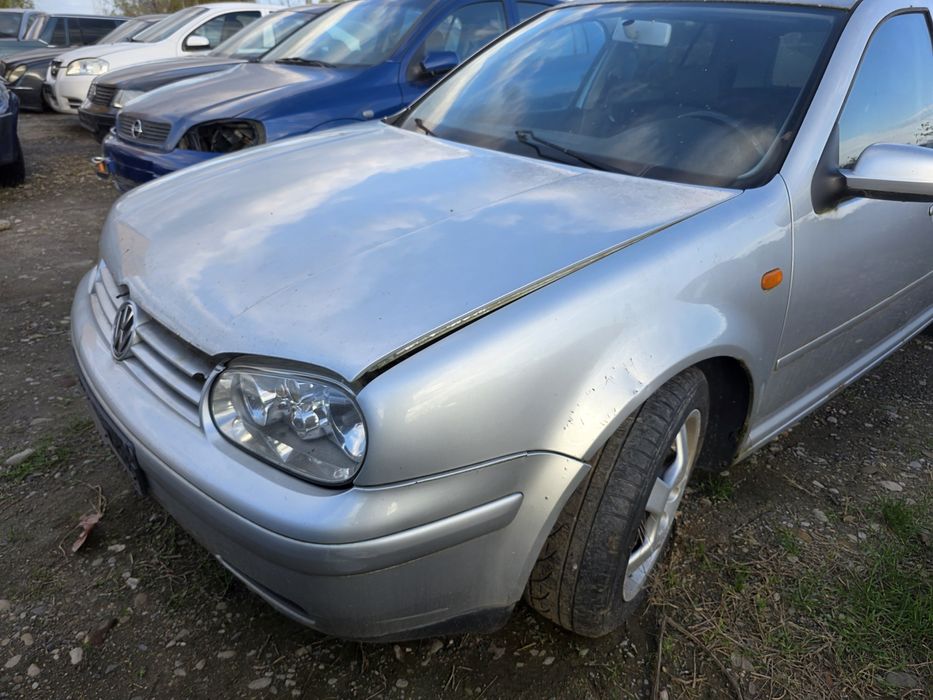 Bara capota trager far Volkswagen Golf 4