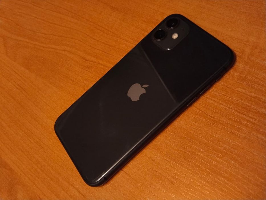 Iphone 11 продам