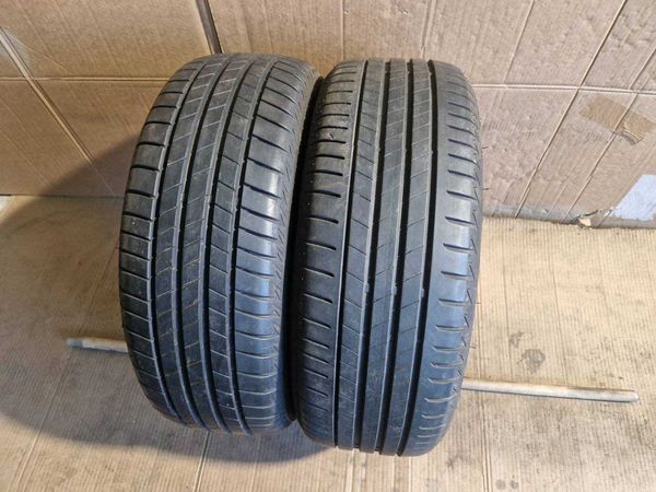 2 Bridgestone R16 195/55
летни гуми DOT2622