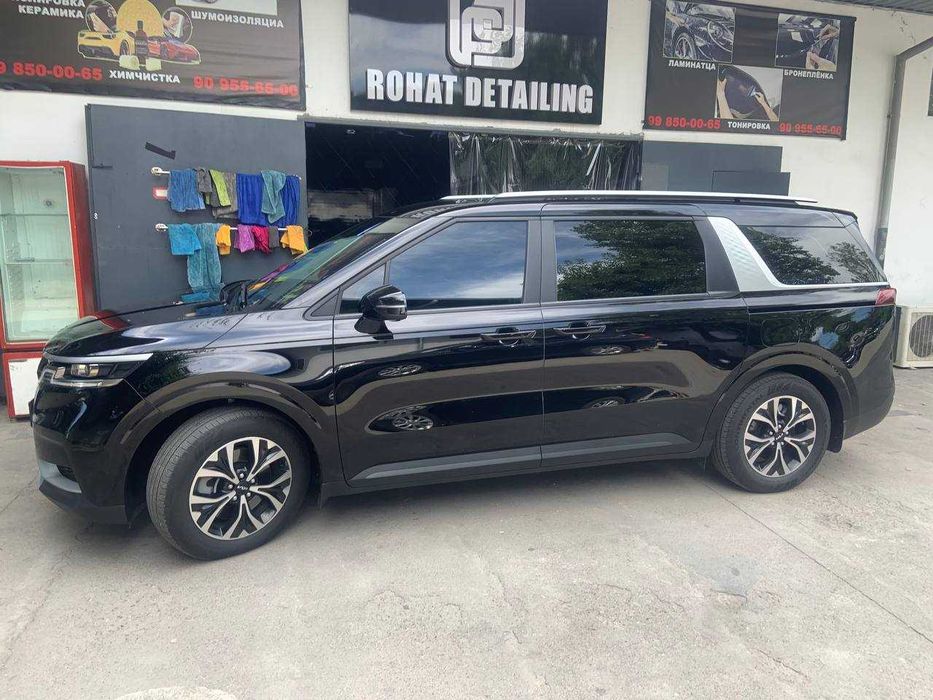 Kia carnival 2023 год