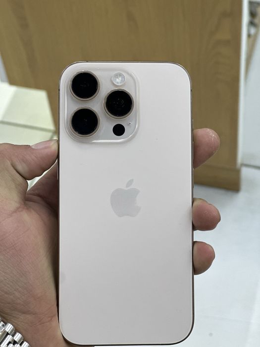 Iphone 16 Pro        256/97%