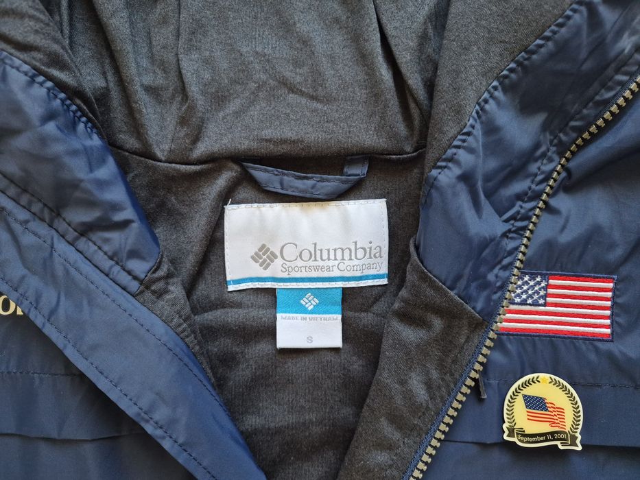 Jachetă /geaca Windbreaker Columbia + cadou