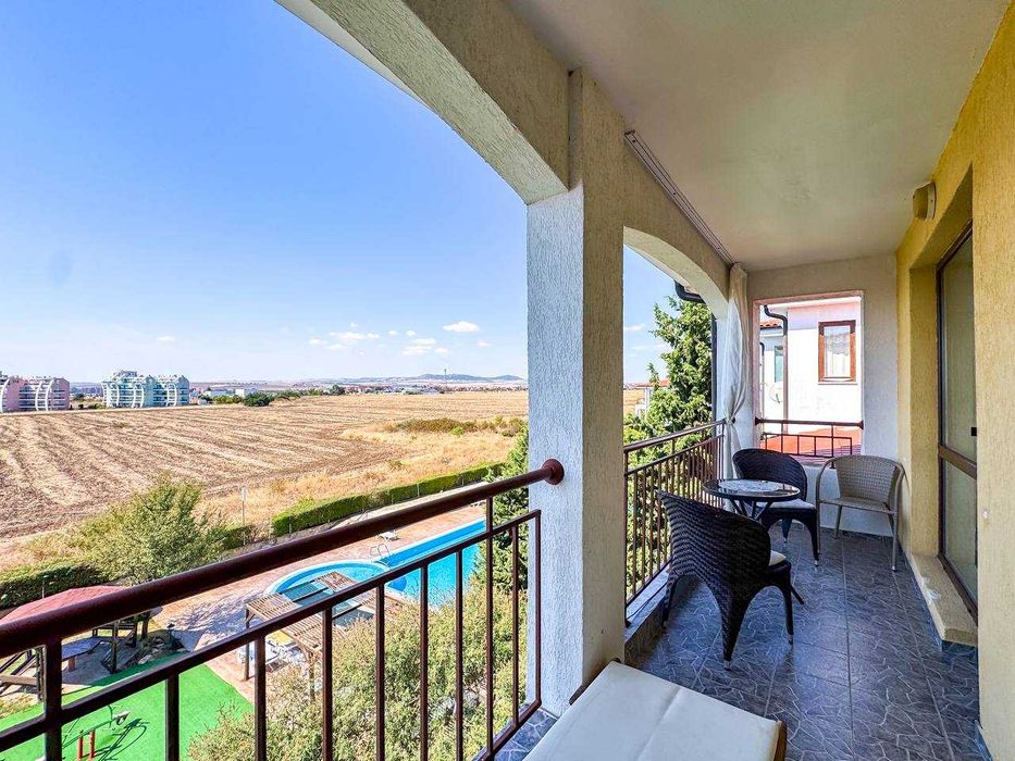 Двустаен апартамент с морска гледка в Rutland Beach 1, Равда