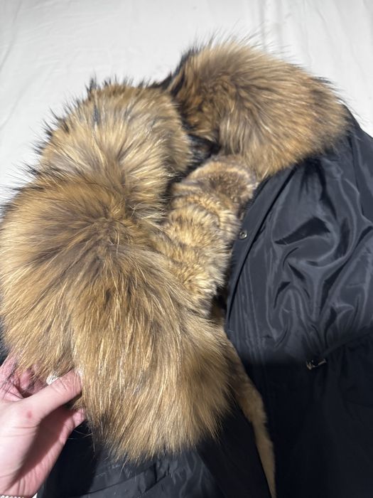 Продам Парку черного цвета