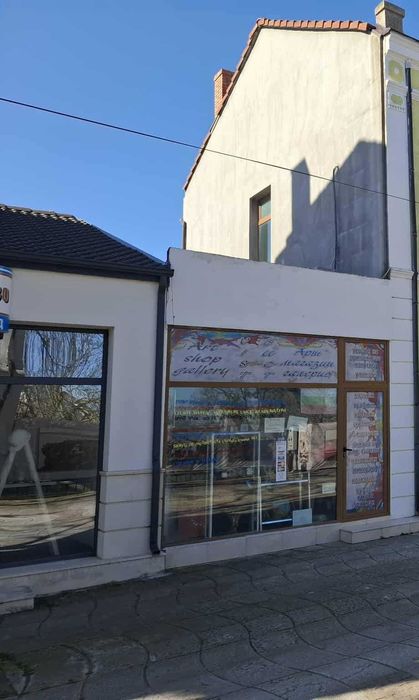 Дава се под наем Магазин в Каварна - 45 кв.м за 150 € - Снимка #1