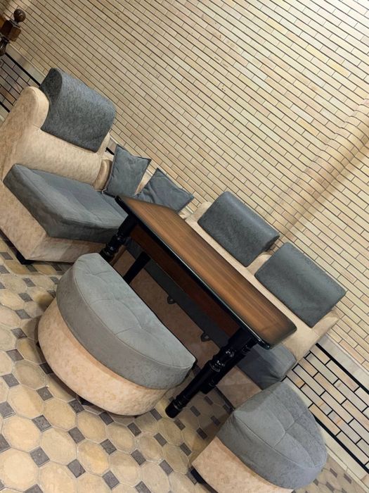 Ugalok myagkaya mebel