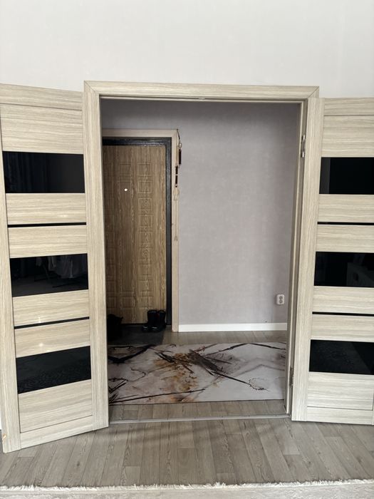 Продам б/у двери в хорошем состояние