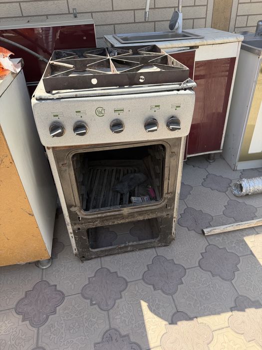 Газ плита сотилади срочно