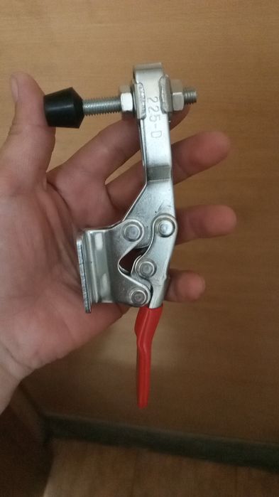 Рычажная прижимная струбцина
