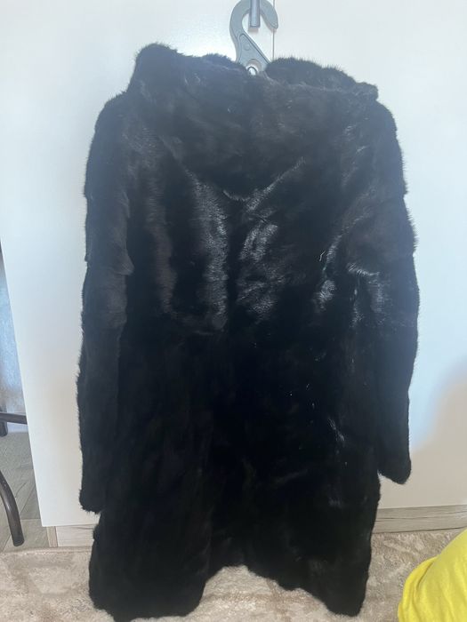 продам норковую шубу