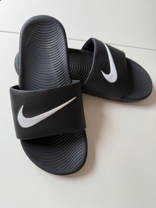 Papuci Nike,  mărime 39