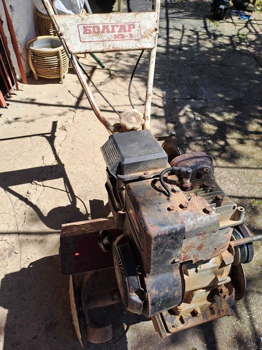 Работеща бензинова фреза Болгар-МБ5