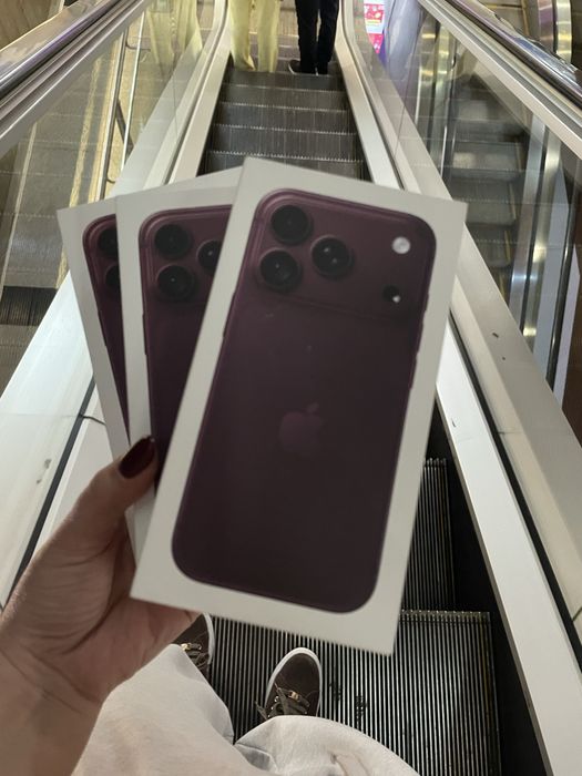 Iphone 18 pro , 18 pro max
