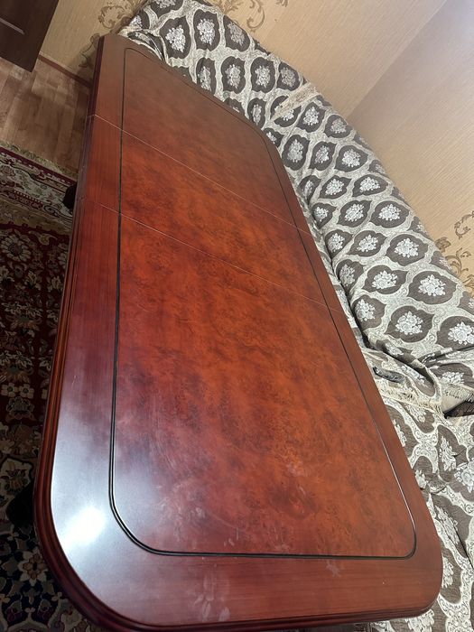 Продам стол в хорошем состоянии