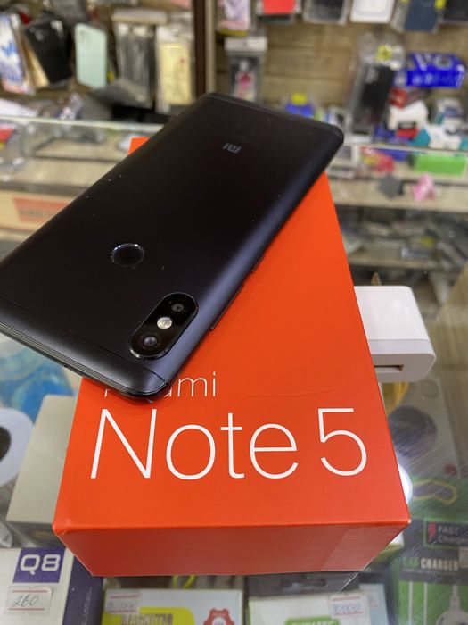 Redmi Note 5  4/64 yengidek IDEAL